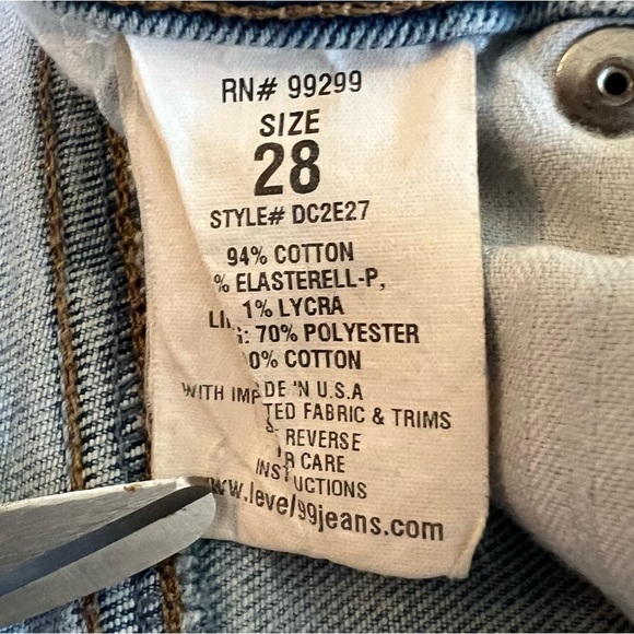 LEVEL 99 Denim Anthropologie High Rise Straight Skinny Jeans Swmmies Size 28 - Picture 8 of 11